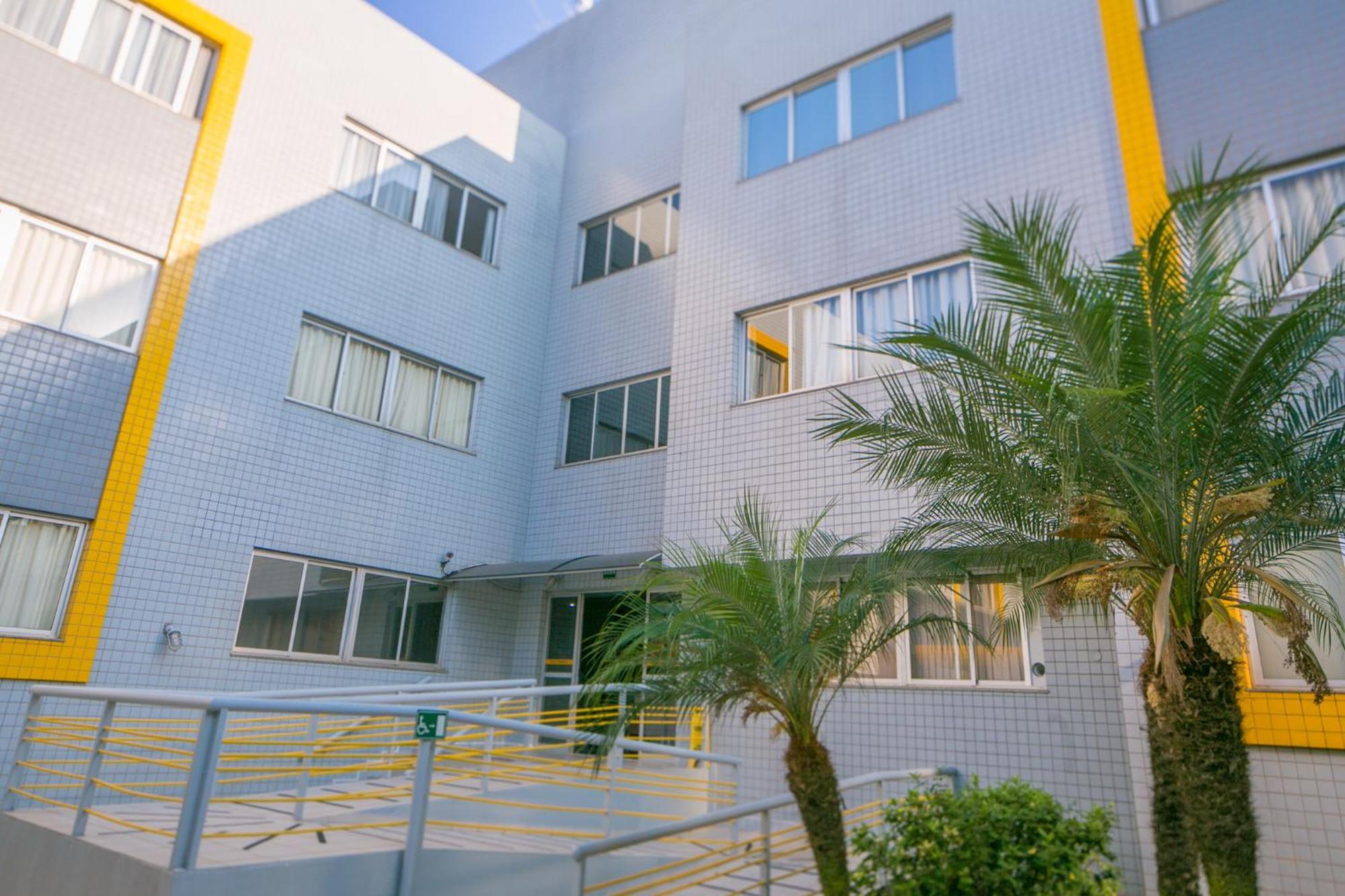 Multiparque Hplus Long 3* Guara (Federal District)