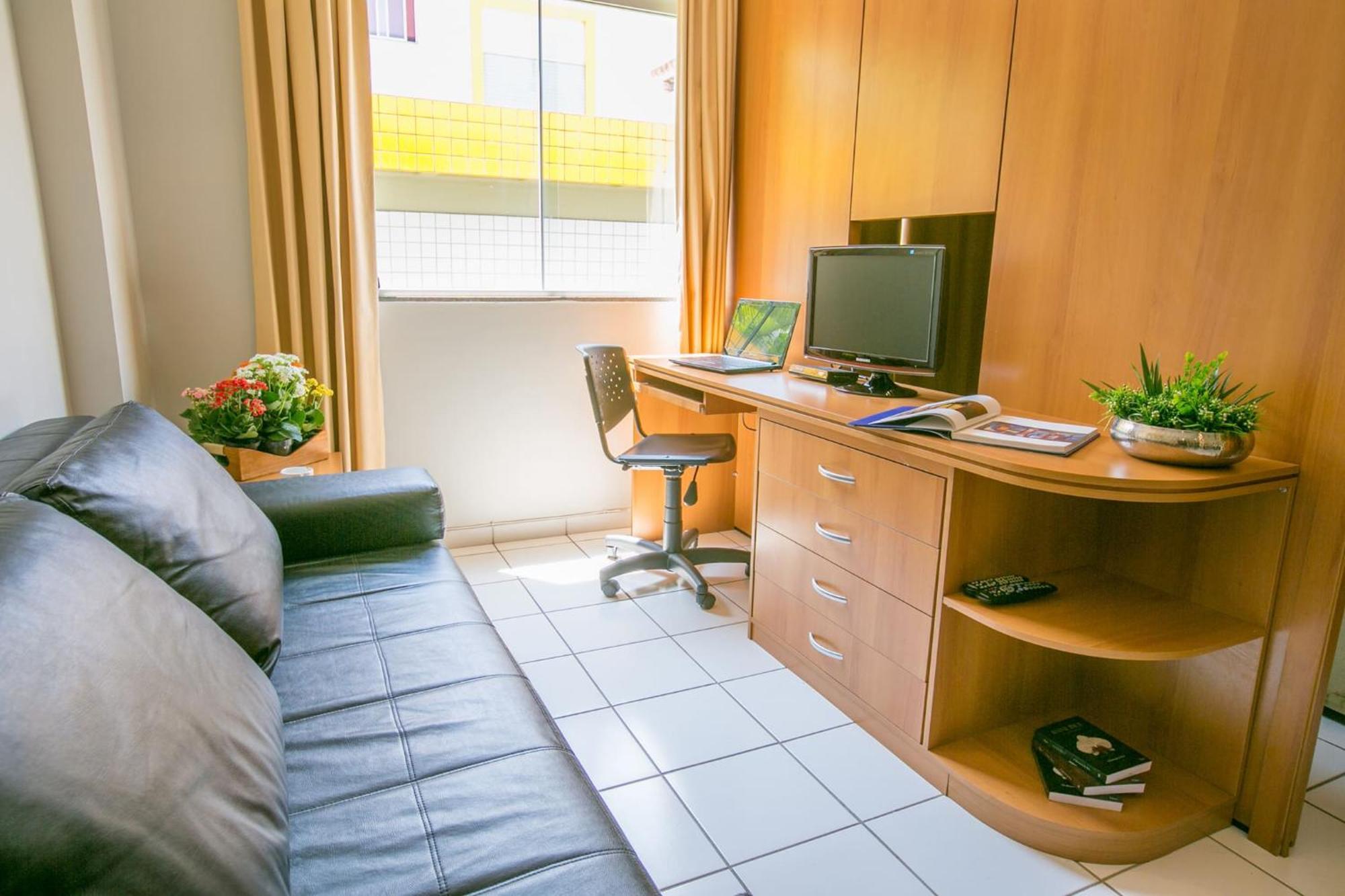 Multiparque Hplus Long Hotel Guara (Federal District)
